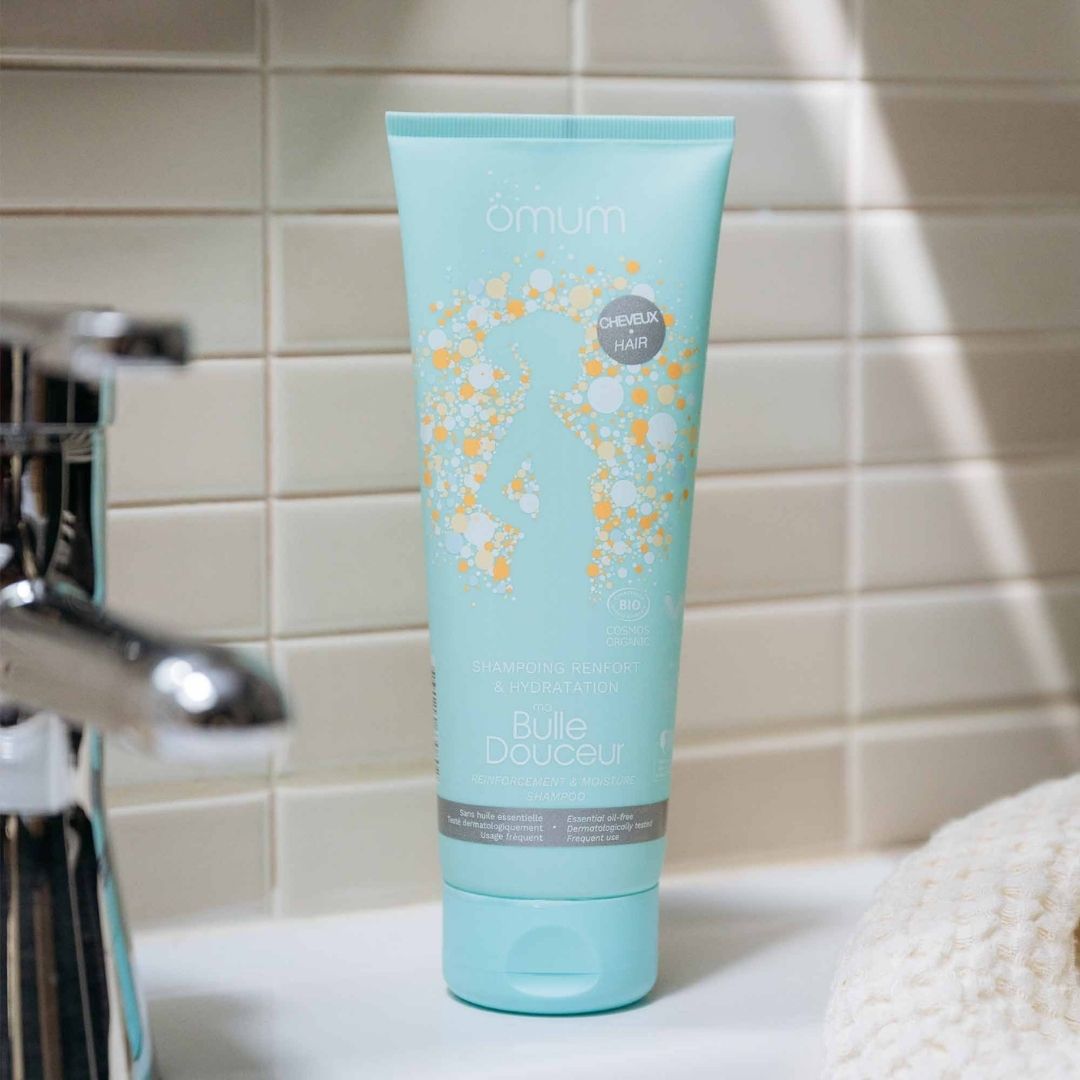 Omum - shampoing naturel sans sulfate forumlé pour fortifier et hydrater les cheveux