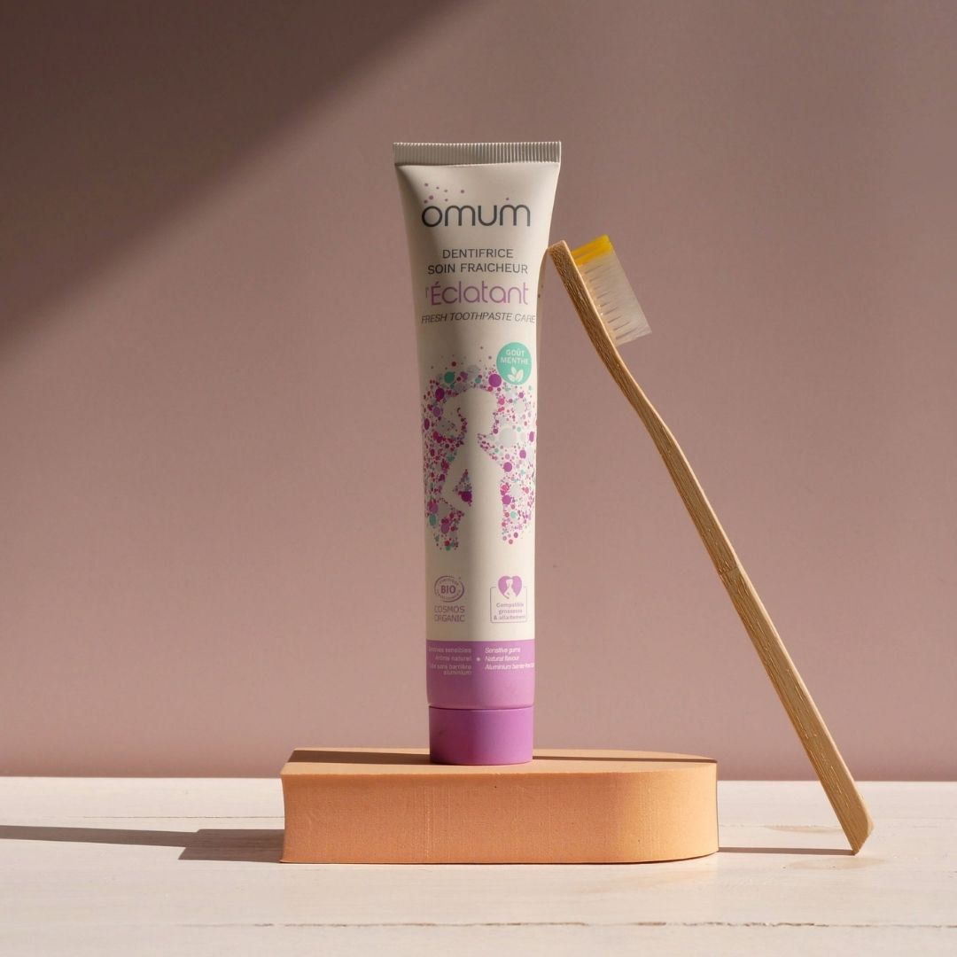 Omum - dentifrice bio sans fluor idéal pour les gencives sensibles ou irritée pour un sourrire éclatant