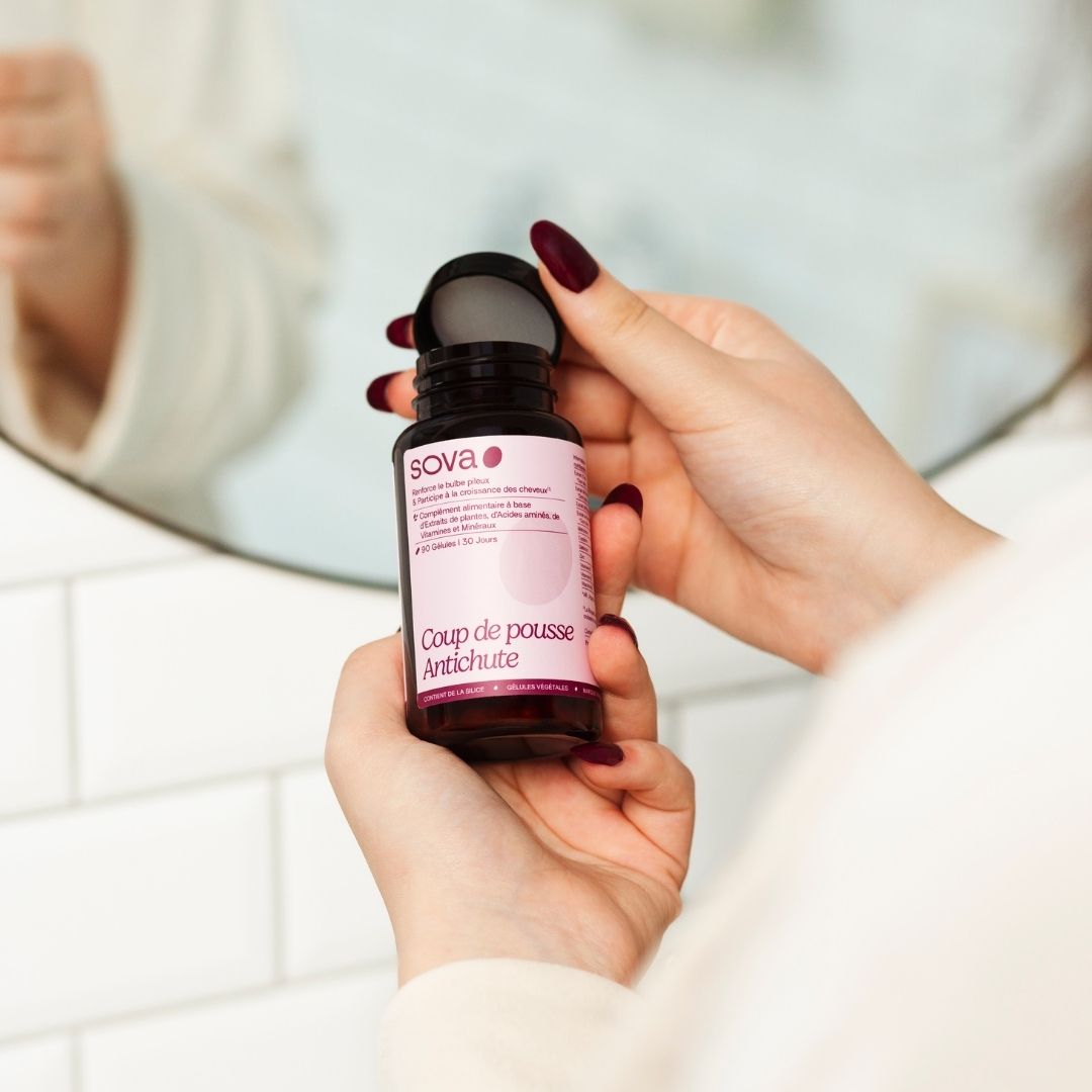 Cure anti-chute de cheveux Sova qui favorise la pousse, freine la chute et renforce les cheveux fragiles